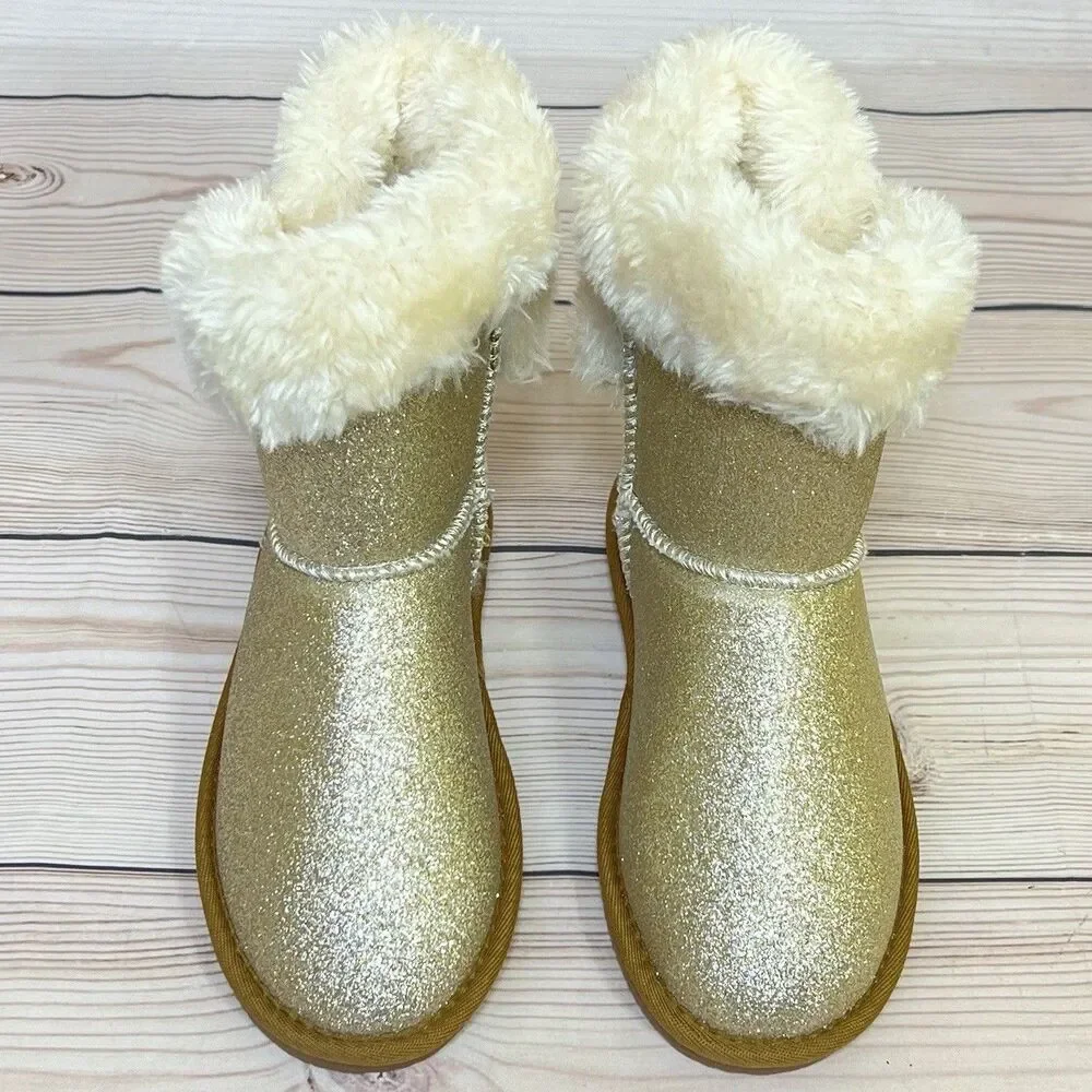 Lamo APRES Girls Size 2 Y Gold Glitter Boots Faux Fur Cozy Sparkly Slip On Youth